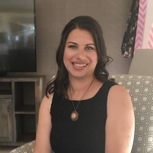 Meet your Posher, Rachel